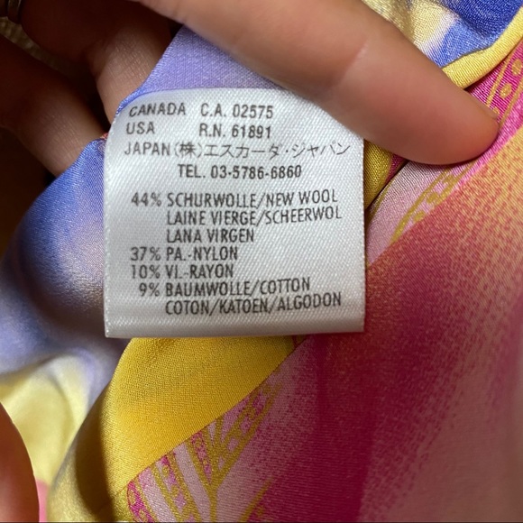 SOLD ESCADA pastel RARE pink tweed suit blazer - Picture 11 of 14